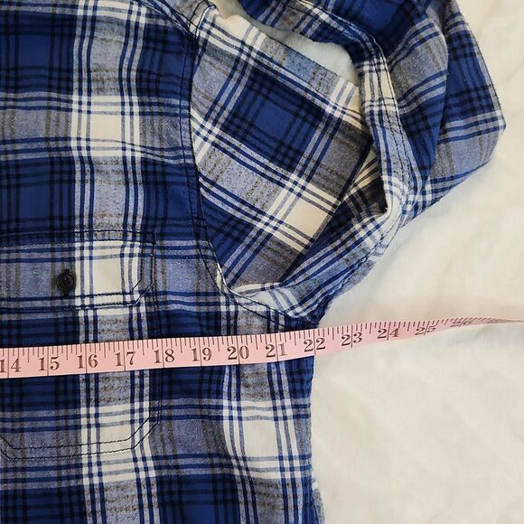CR Club Room mens button down - Picture 8 of 11